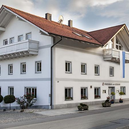 Hotel Wirtshaus Am Schloss Aicha vorm Wald Luaran gambar